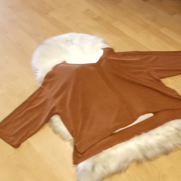 Very J Rust High Low Knit Top - Picture 7 of 12